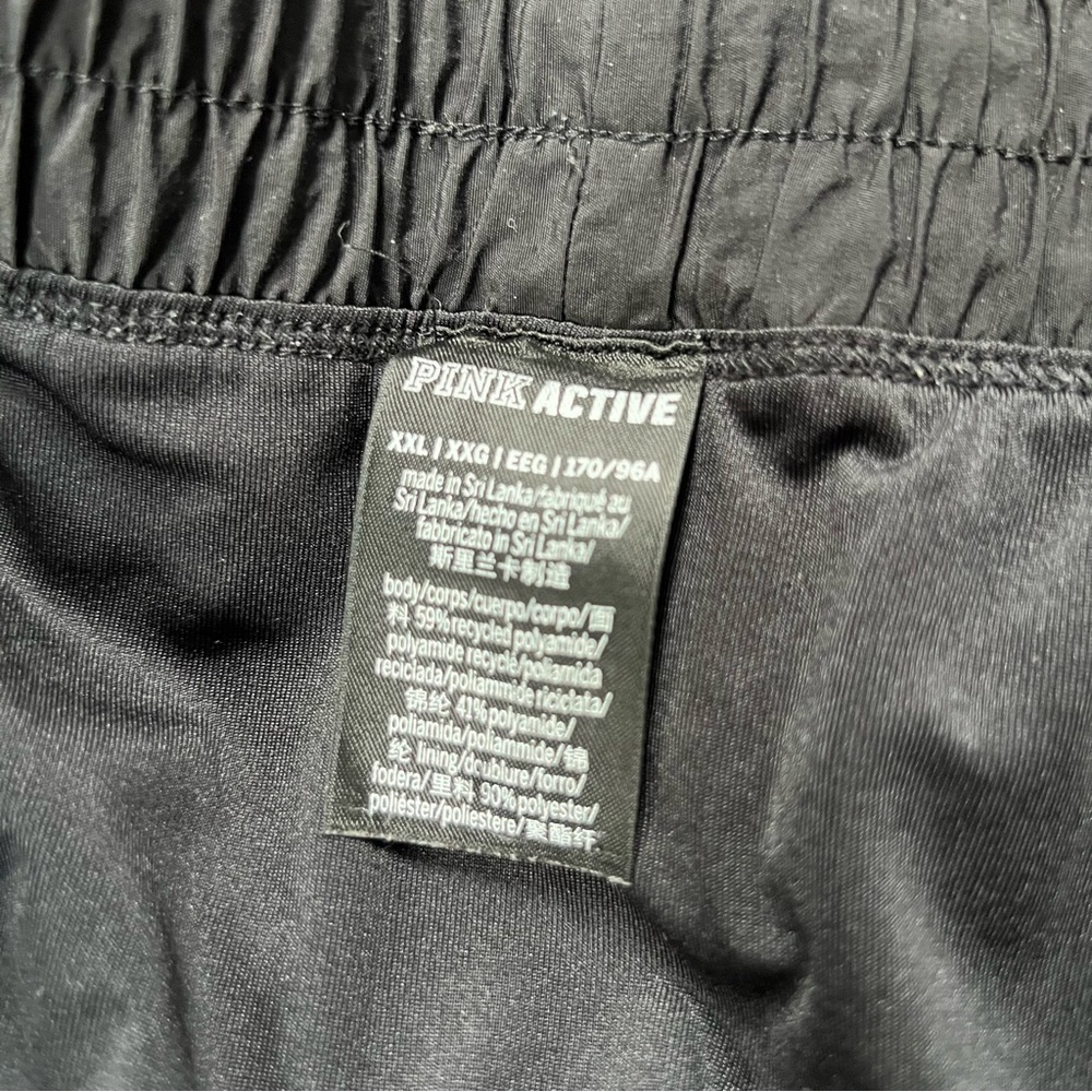 ♠️Victoria’s Secret PINK Women’s Black Nylon Athletic Shorts – Size XXL - Picture 5 of 6